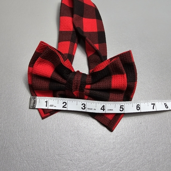 girls red and black checkered large bow headband - Picture 3 of 5